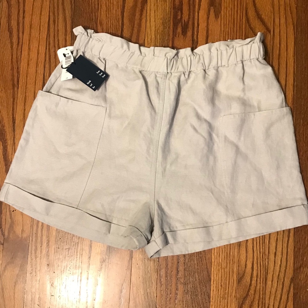 Aritzia Wilfred Free Harulia Short L